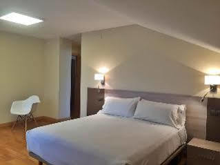 Apartamentos Albatros リャネス エクステリア 写真